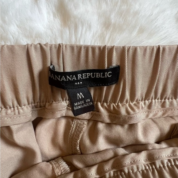 Banana Republic Factory Cargo Jogger Tan Size Medium - Picture 3 of 10